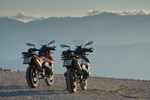 nuova-ktm-adventure-890-2022-nuovo-cupolino-per-in-arrivo