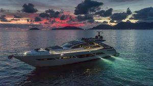 valentino-rossi-cambia-team-e-yacht-si-regala-un-pershing-da-800-mila-euro