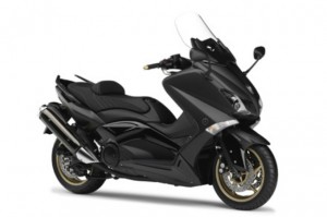 yamaha-f155-concept-di-scooter-sportivo-ispirato-alle-grandi