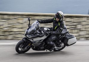 cf-moto-650gt-turismo-sportivo-a-basso-prezzo
