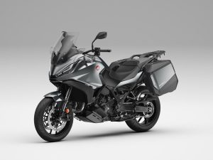 honda-nt1100-le-foto-ufficiali
