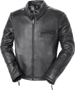 louis-moto-presenta-rekurv-la-linea-di-abbigliamento-dedicata-ai-giovani-motociclisti