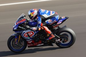 sbk-argentina-razgatlioglu-si-prende-anche-la-superpole-race