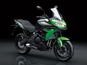 eicma-2021-kawasaki-versys-650-2022
