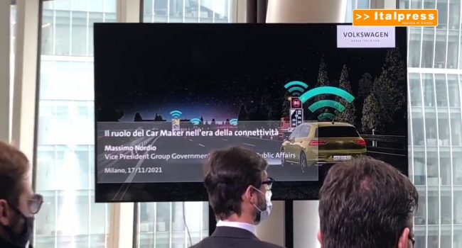 la-mobilita-di-domani-intelligente-e-connessa