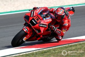 motogp-algarve-5a-pole-consecutiva-per-bagnaia