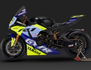 yamaha-omaggia-valentino-rossi-con-una-speciale-r1-gytr-vr46