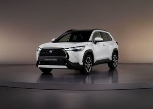nuova-toyota-corolla-cross-2022-altro-suv-in-arrivo-anche-in-italia-a-che-prezzi