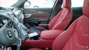 nuova-maserati-grecale-presentazione-in-primavera-foto-degli-interni