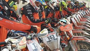 trofeo-enduro-ktm-sold-out-per-le-iscrizioni-alledizione-2022