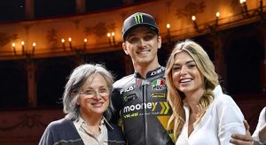 motogp-luca-marini-step-by-step-lewis-hamilton-e-un-ottimo-esempio