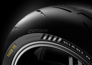 pirelli-presenta-il-nuovo-diablo-rosso-iv-corsa