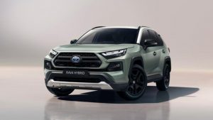 toyota-rav4-nuova-versione-adventure-foto-dettagli-e-prezzi