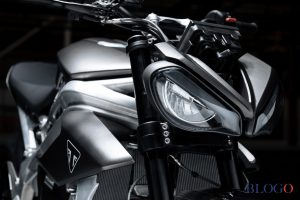 triumph-il-prototipo-elettrico-te-1-pronto-per-i-primi-test