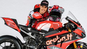 aruba-ducati-presenta-i-team-sbk-e-wss-2022