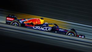 formula-1-fp2-bahrain-verstappen-vola-nel-deserto-ma-ferrari-ce