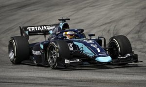 formula-2-un-ex-pilota-alla-guida-del-team-dams