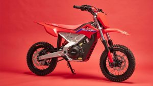 honda-annuncia-la-nuova-moto-elettrica-ecco-crf-e2