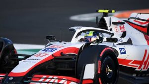 mick-schumacher-non-correra-domani-a-jeddah