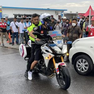 motogp-franco-morbidelli-si-improvvisa-poliziotto-per-non-perdere-laereo-in-indonesia