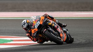 motogp-oliveira-trionfa-in-indonesia