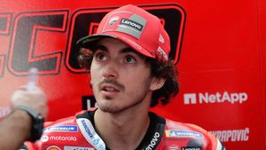 pecco-bagnaia-sfortunato-bocche-cucite-sul-dispositivo-holeshot-anteriore
