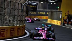 alpine-senti-ocon-in-lotta-per-il-terzo-posto-con-mercedes