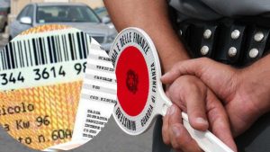 bollo-auto-stanno-facendo-controlli-a-tappeto-controlla-se-hai-questo-documento-o-sei-rovinato