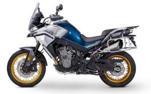 cfmoto-800mt-sport-e-800mt-touring-caratteristiche-disponibilita-e-prezzi