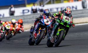 superbike-assen-incidente-rea-razgatlioglu-bautista-ne-approfitta