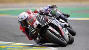 aleix-espargaro-un-altro-messaggio-per-aprilia-rischia-una-ca