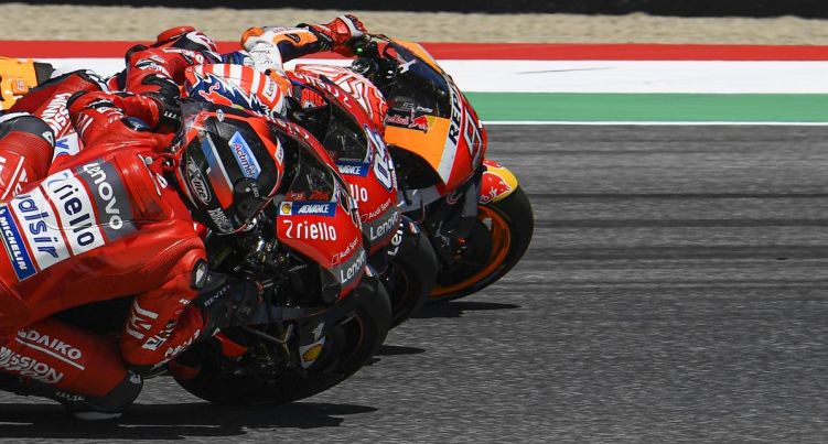 motogp-dal-settebello-di-rossi-allurlo-di-petrucci-gli-eroi-del-mugello