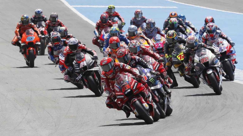 motogp-effetto-suzuki-un-top-rider-medita-il-ritiro