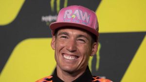 aleix-espargaro-casco-speciale-al-montmelo-ho-sofferto-per-mia-figlia