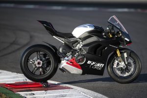 ducati-panigale-v4-2023