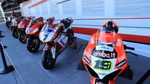 e-qui-la-festa-motogp-superbike-e-non-solo-misano-rosso-fuoco-per-il-world-ducati-week