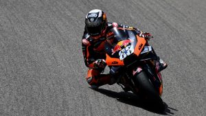 motogp-la-sferzata-del-manager-di-oliveira-non-corre-certo-per-denaro