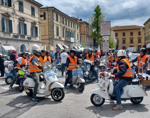 piaggio-mp3-il-mitico-3-ruote-completamente-rinnovato-sara-il-primo-ad-utilizzare-il-sistema-aras