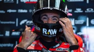 aleix-espargaro-incredulo-sul-long-lap-penalty-ha-perso-solo-8-decimi
