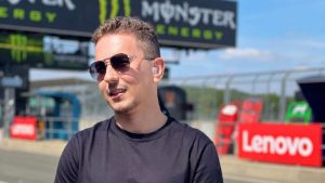 jorge-lorenzo-nostalgico-che-soddisfazione-battere-valentino-rossi