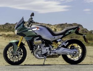 giornate-mondiali-moto-guzzi-2022-affluenza-record
