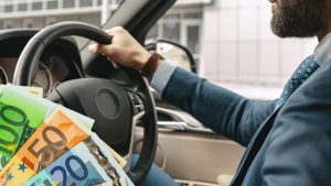 multa-fino-a-8017-euro-per-chi-commette-questa-infrazione-lo-fanno-sempre-tutti