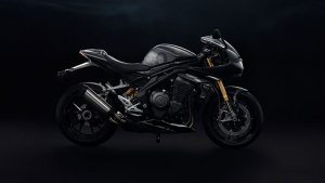 triumph-speed-triple-1200-rr-bond-edition-foto