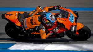 un-campione-del-mondo-senza-una-moto-uno-shock-lo-schiaffo-alla-motogp