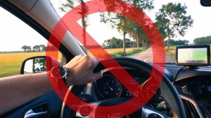 codice-della-strada-non-puoi-assolutamente-guidare-cosi-multe-fino-a-50mila-euro