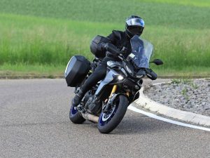 yamaha-tracer-9-gt-la-crossover-con-il-radar