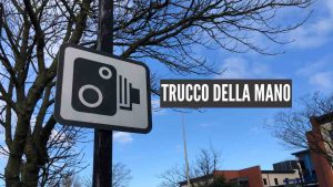 autovelox-con-il-trucchetto-della-mano-non-prendi-piu-una-multa-tutti-i-furbetti-lo-fanno