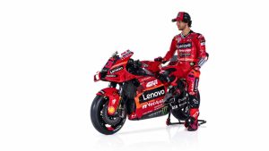 ducati-lenovo-e-aruba-svelate-le-rosse-di-bagnaia-bastianini-bautista-e-rinaldi