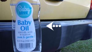 tutti-sono-rimasti-stupiti-quando-ho-messo-il-baby-oil-sullauto-risultato-pazzesco