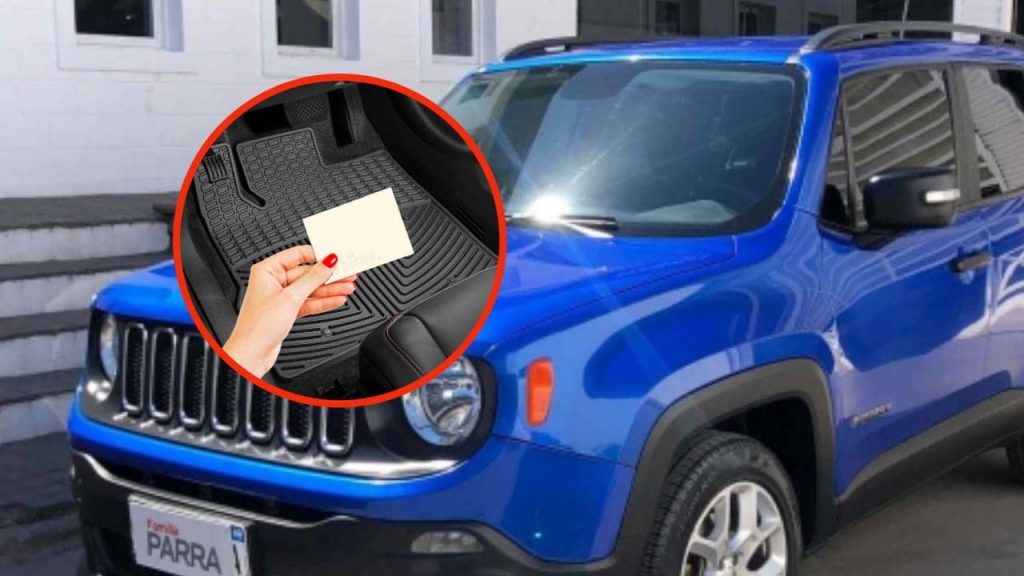 jeep-trova-questo-messaggio-misterioso-nascosto-nel-tappetino-di-questa-vettura